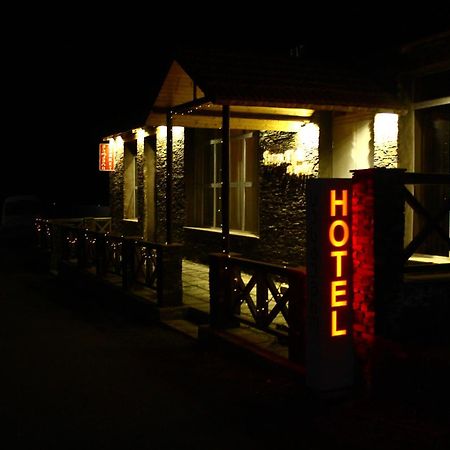 Hotel Starry Night Kazbegi Exterior foto