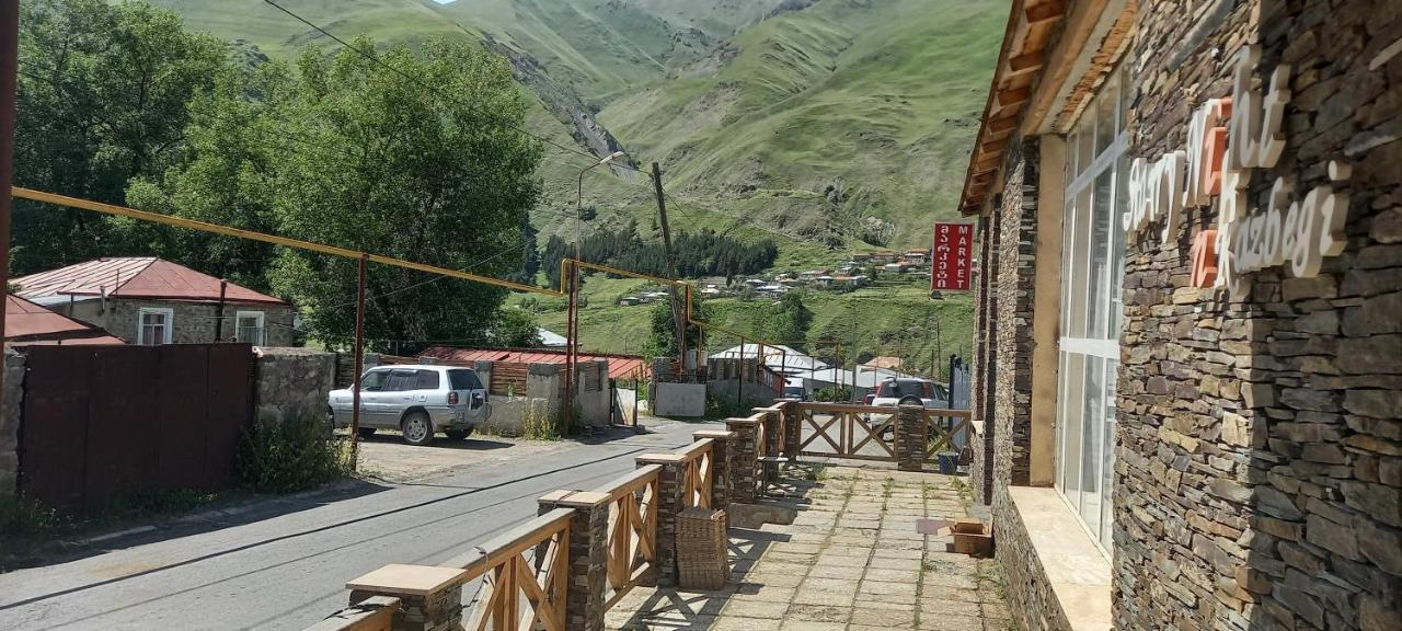 Hotel Starry Night Kazbegi Exterior foto